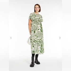 Weekend MAX MARA Silk T shirt Dress Rome print 4